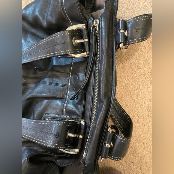 COACH SOHO PLEATED BLACK LEATHER SHOULDER BAG SHOPPER TOTE. Zips like a jacket. - Picture 10 of 12